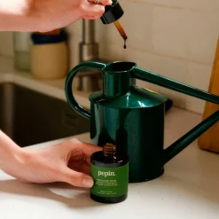 Sérum nourissant Plantes vertes - Feuilles vertes en un geste